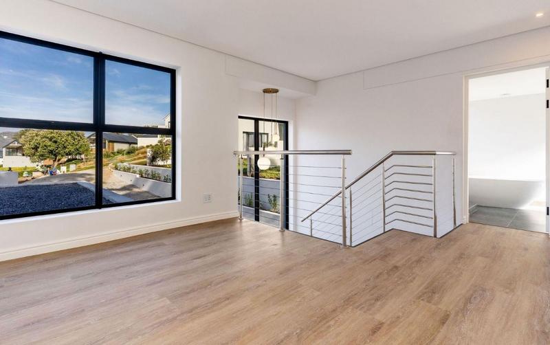 4 Bedroom Property for Sale in Hout Bay Western Cape
